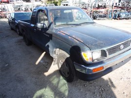 1996 Toyota Tacoma Green Extended Cab 2.4L AT 2WD #Z22832